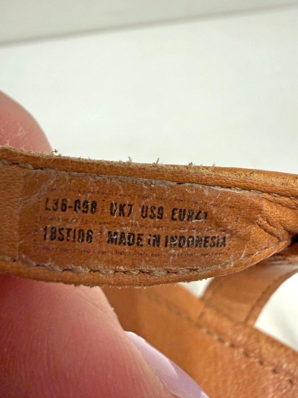 FitFlop Tia Toe-Thong Flat Sandal - Picture 10 of 10